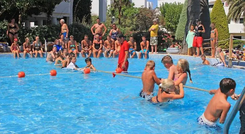 Bluesea Ses Cases D'Or Cala D´Or 4*,  Ισπανία